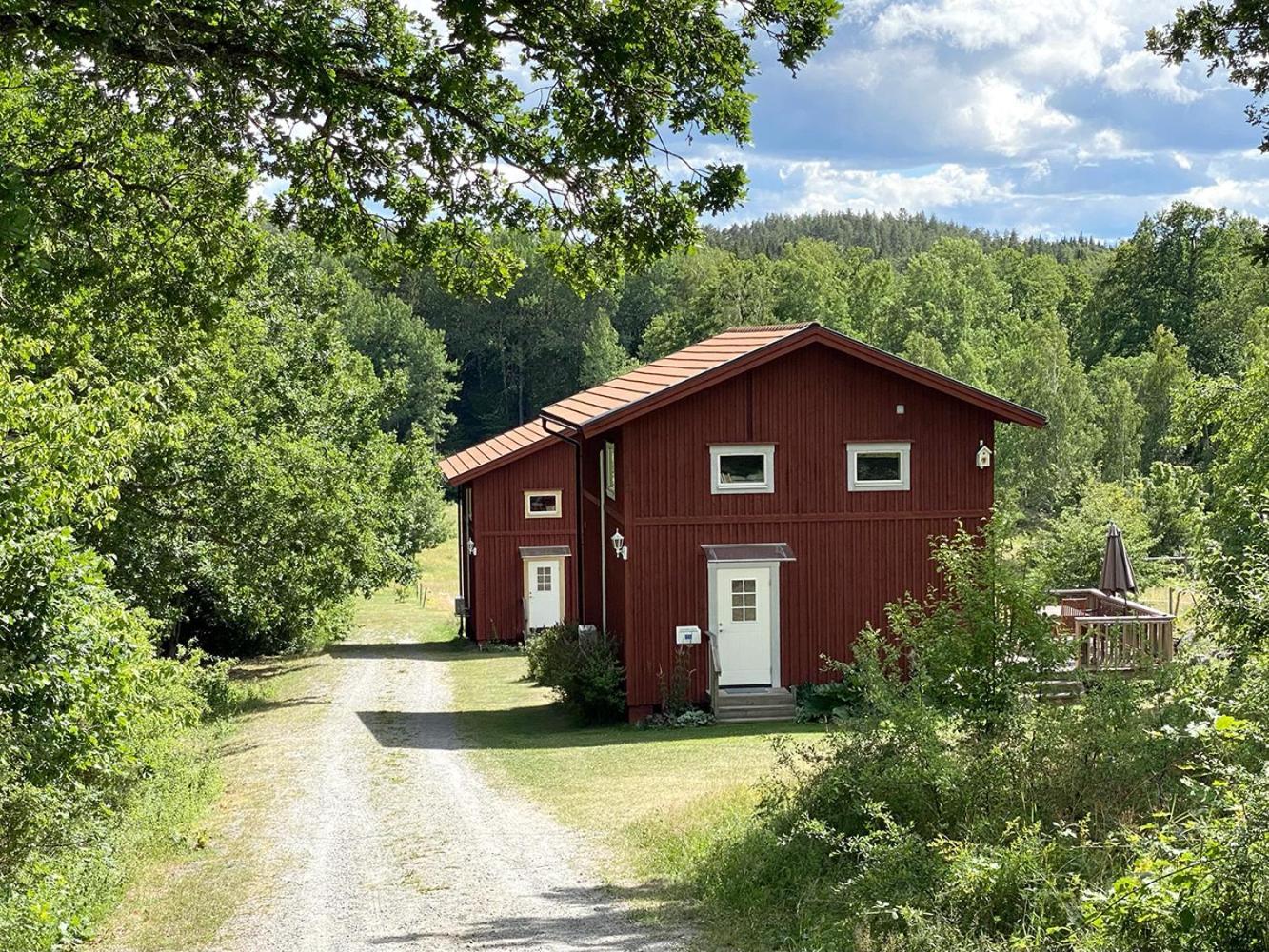 Hostal Haeradssaetter Gard 1 Valdemarsvik Exterior foto
